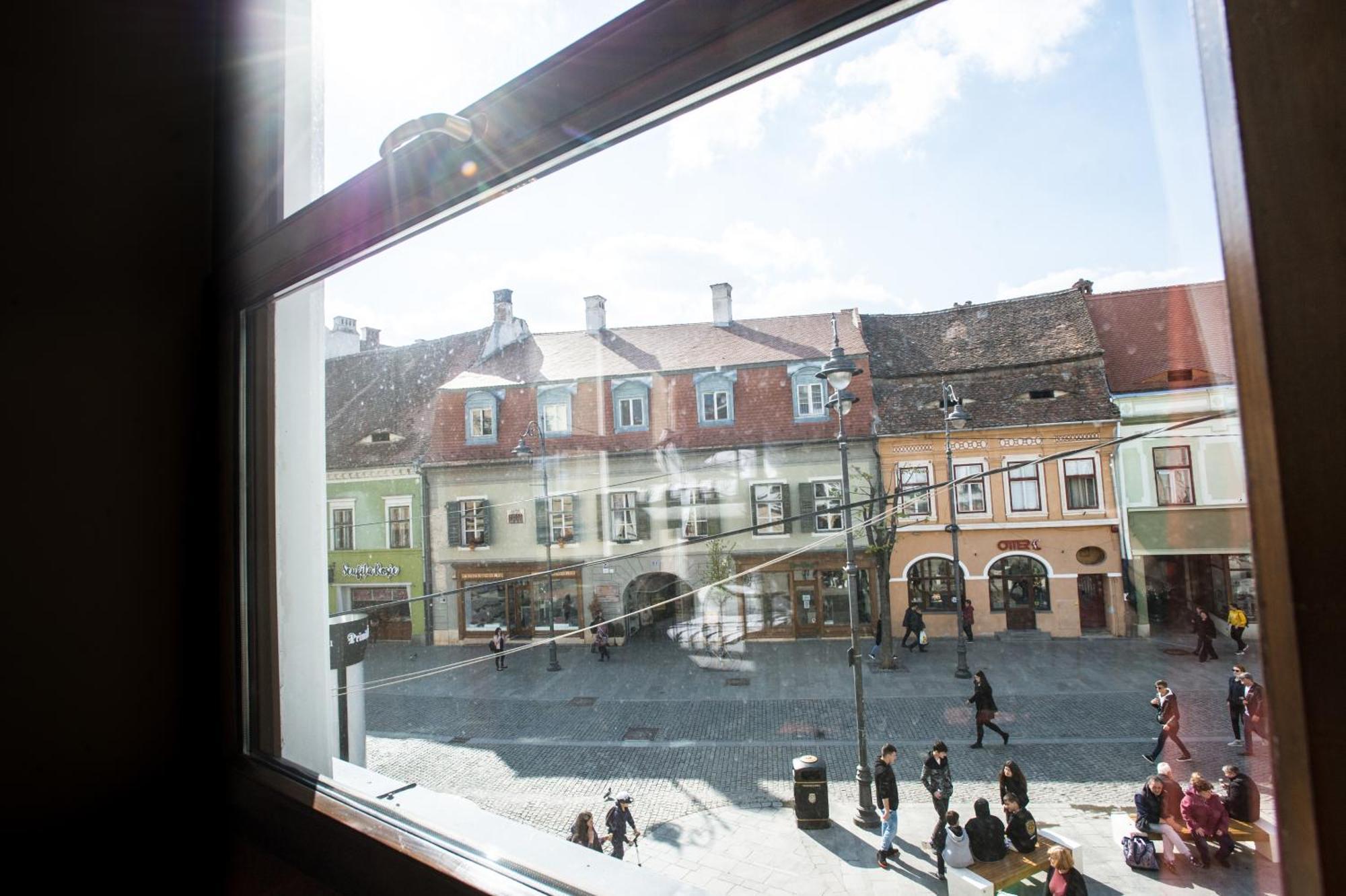 B13 Hostel Sibiu Exterior photo
